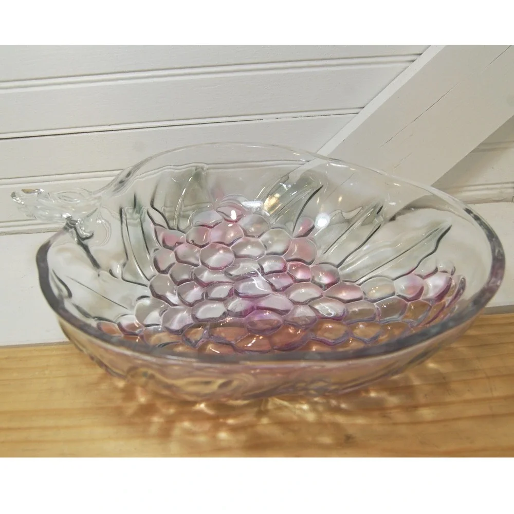 Vintage Indiana Glass bowl Grape cluster design‎ & colors Fruit salad candy dish
